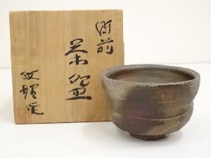 備前焼　猪俣政昭造　茶碗（共箱）